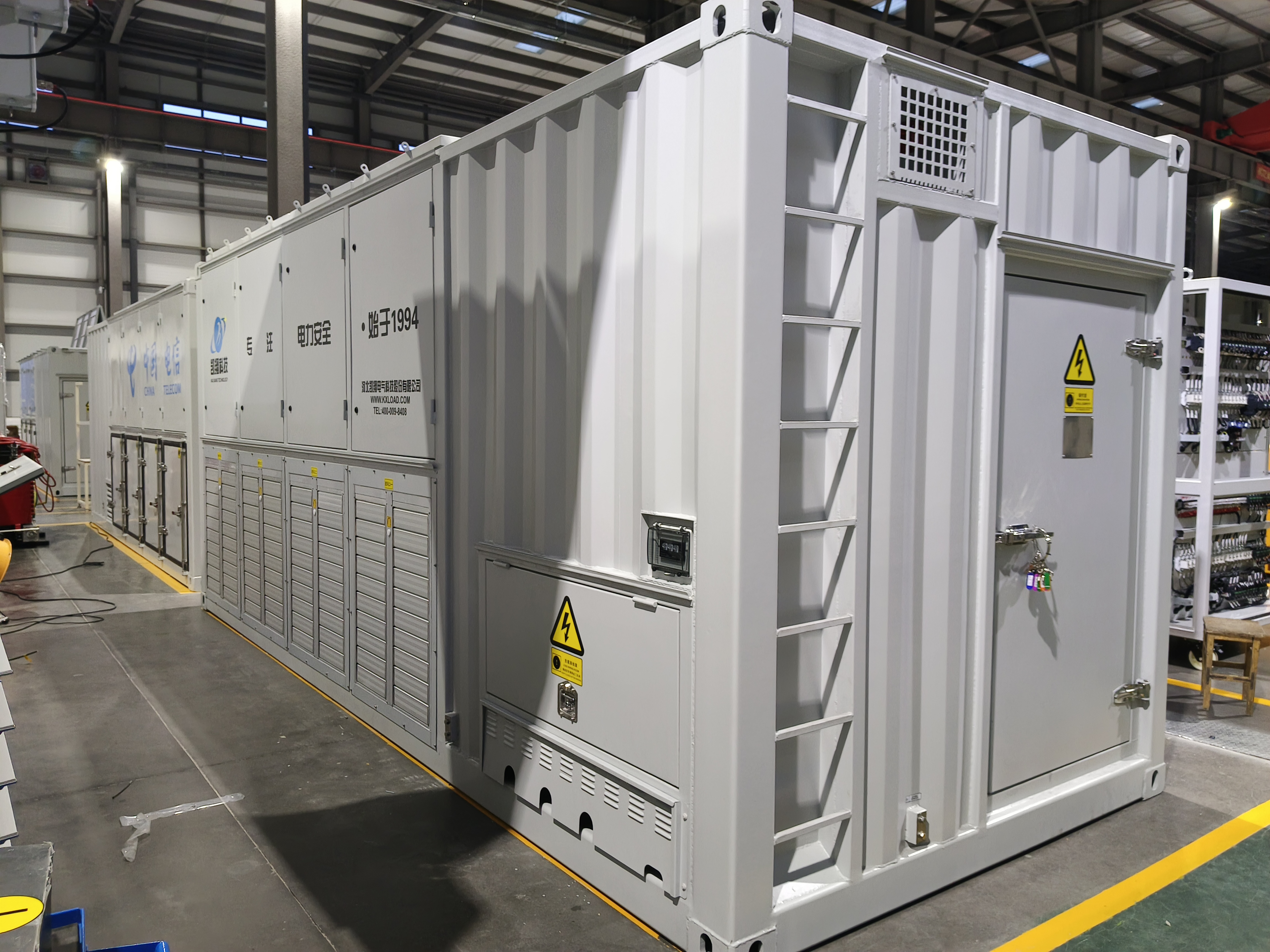 凱翔科技AC10.5kV-2400kW高壓智能交流負(fù)載柜：微網(wǎng)新能源測試的“硬核”擔(dān)當(dāng)